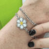 Bracciale margherita con catena in acciaio e charm in argento 925